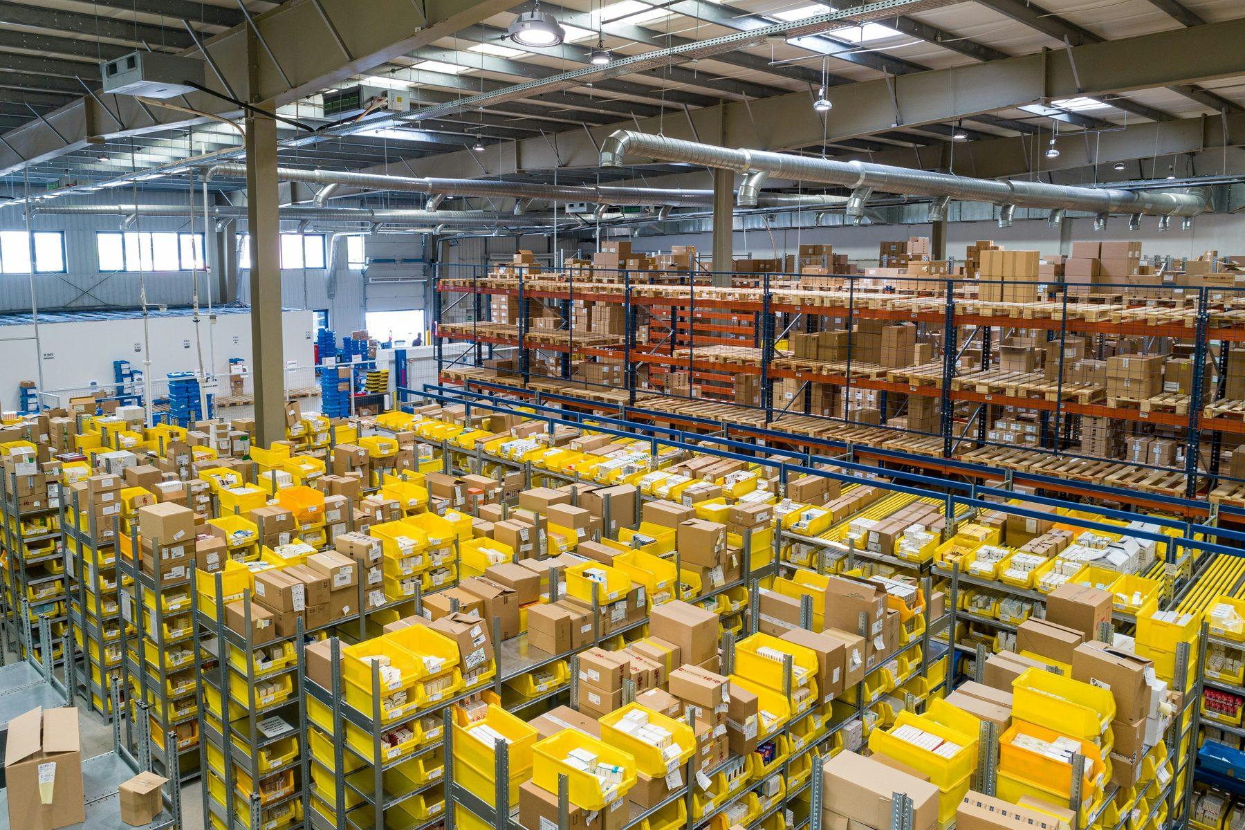 Zona de picking de la nave de Click & Pallet